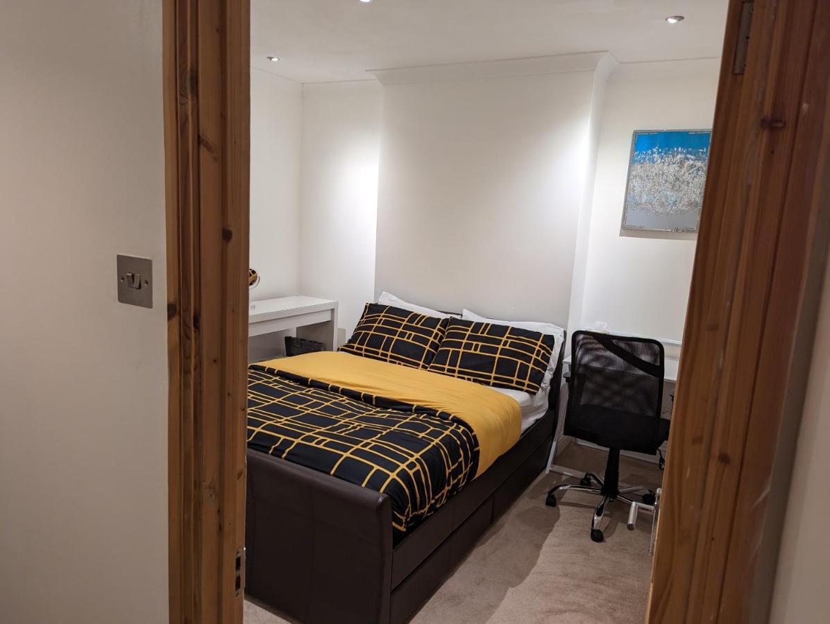 Fully-Equipped Flat In The City Of London Exterior foto
